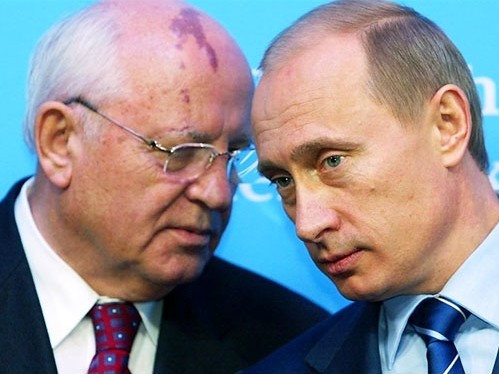 Виктор Алкснис: Путин это Горбачев-2
