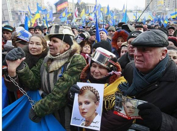 День победы со слезами на глазах.